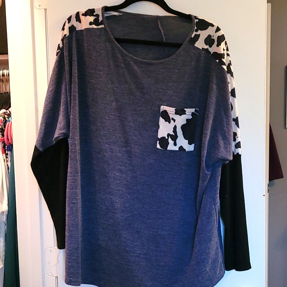 Heathered blue black and cow print tshirt